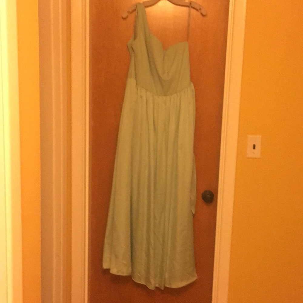 Vera Wang White dress
